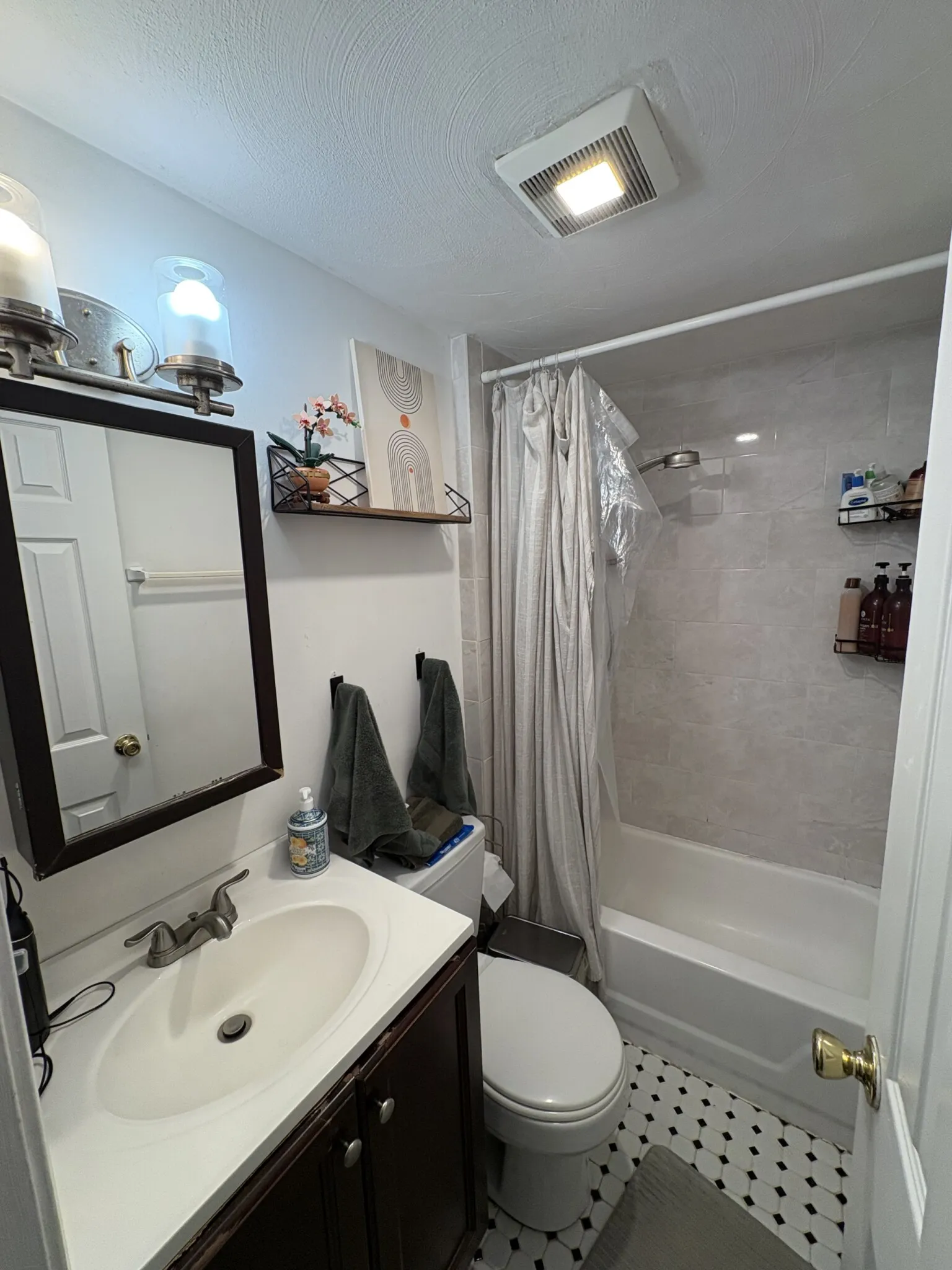 4 bed, 2 bath apartment for rent at 881 Broadway Unit 1a, Tufts — photo 18 of 24