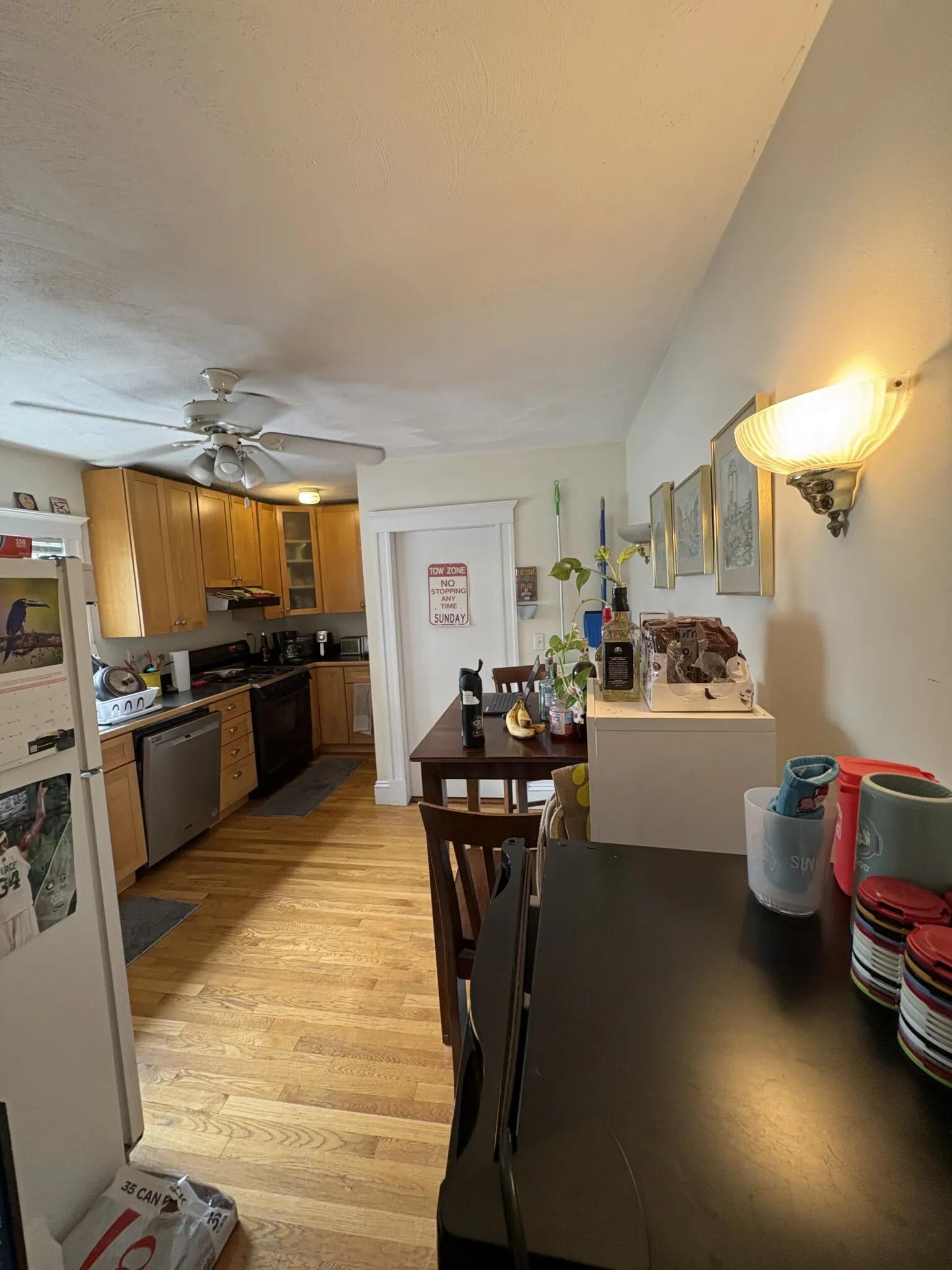 4 bed, 2 bath apartment for rent at 881 Broadway Unit 1a, Tufts — photo 3 of 24