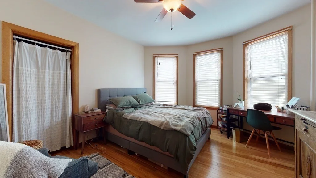 3 bed, 1 bath apartment for rent at 881 E 4th Unit 1, South Boston — photo 10 of 16