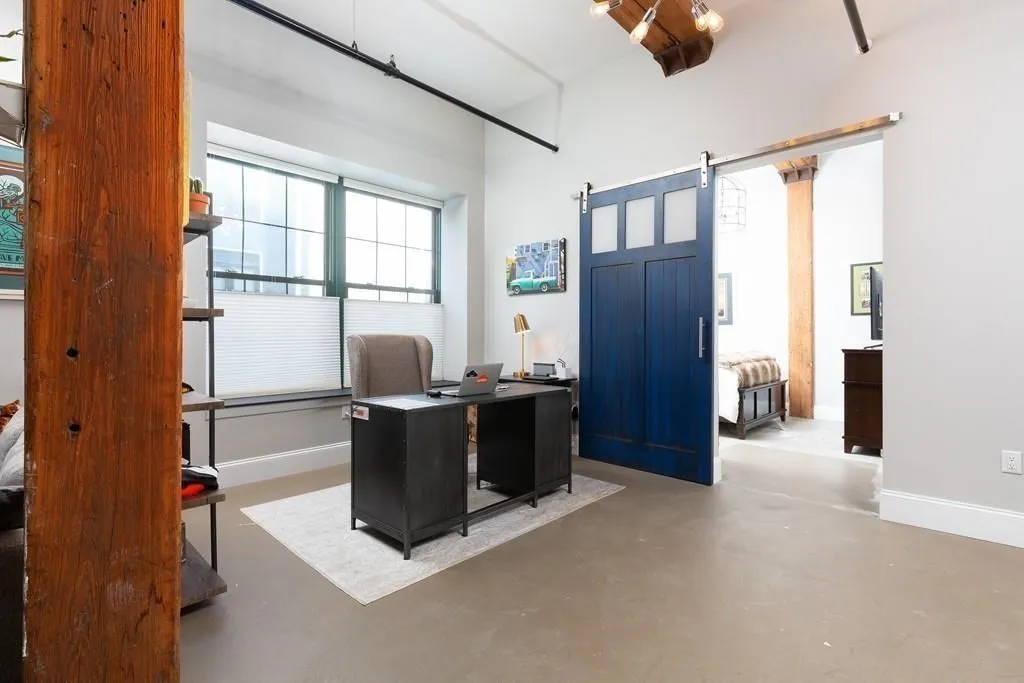 2 bed, 1 bath apartment for rent at 881 E 1st Unit 103, South Boston — photo 7 of 11
