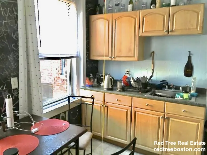 2 bed, 1 bath apartment for rent at 881 Huntington Ave Unit 10, Mission Hill