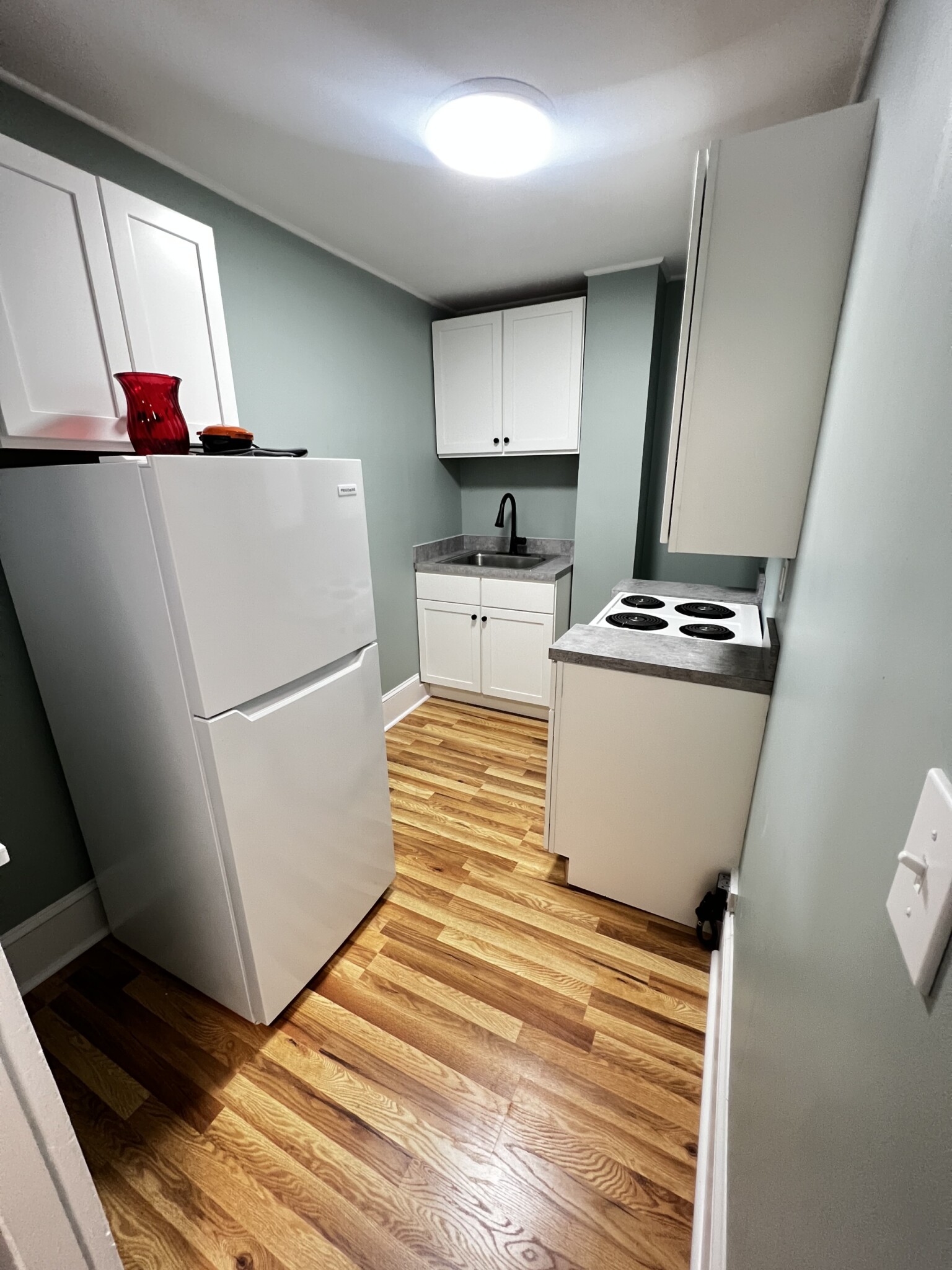 2 bed, 1 bath apartment for rent at 881 Huntington Ave Unit 12R, Mission Hill — photo 8 of 10
