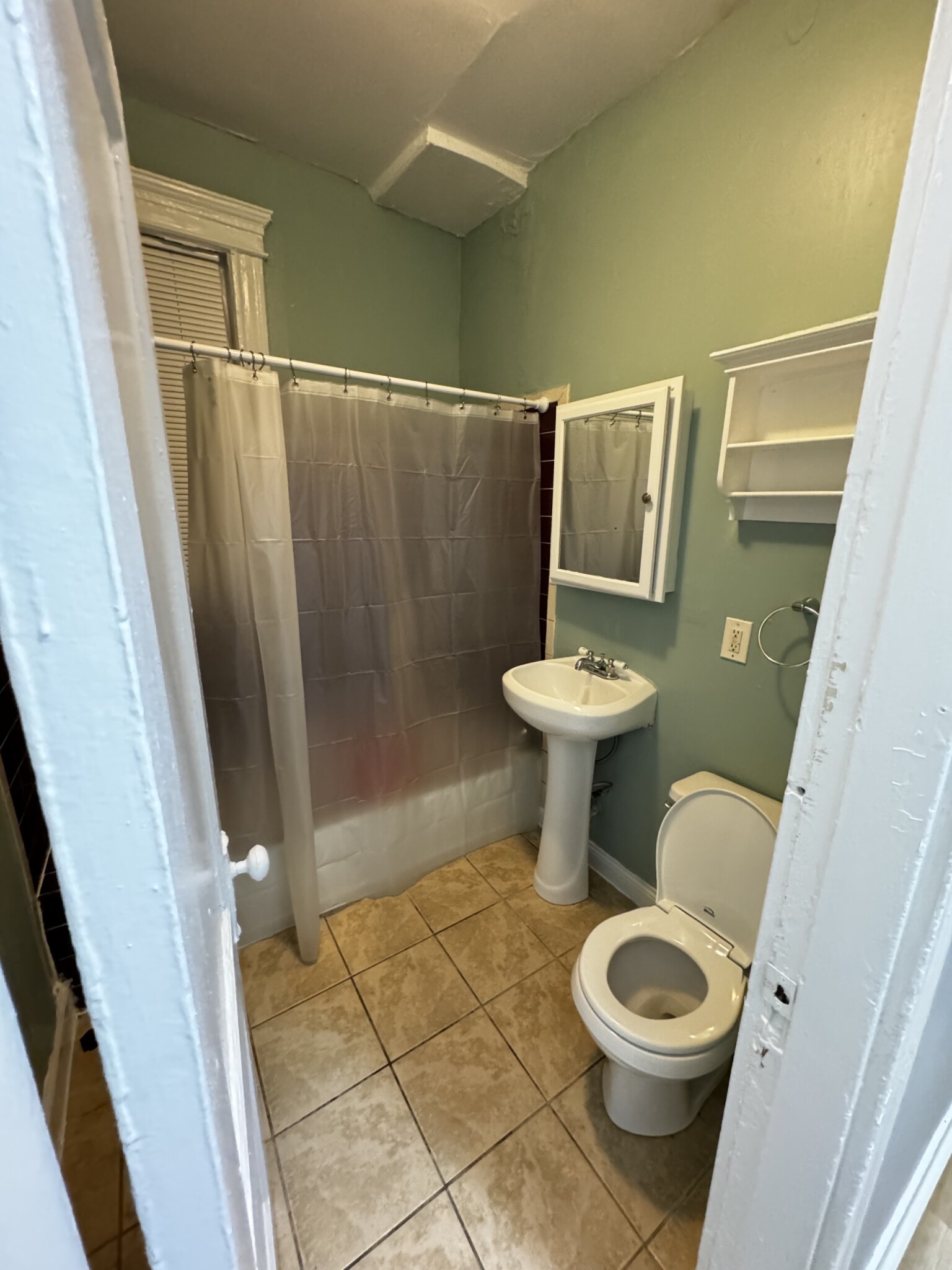 2 bed, 1 bath apartment for rent at 881 Huntington Ave Unit 7A, Mission Hill — photo 21 of 23