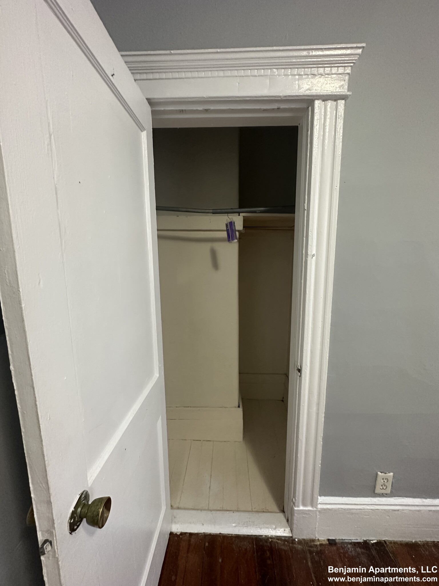 2 bed, 1 bath apartment for rent at 881 Huntington Ave Unit 881-7, Mission Hill — photo 5 of 20