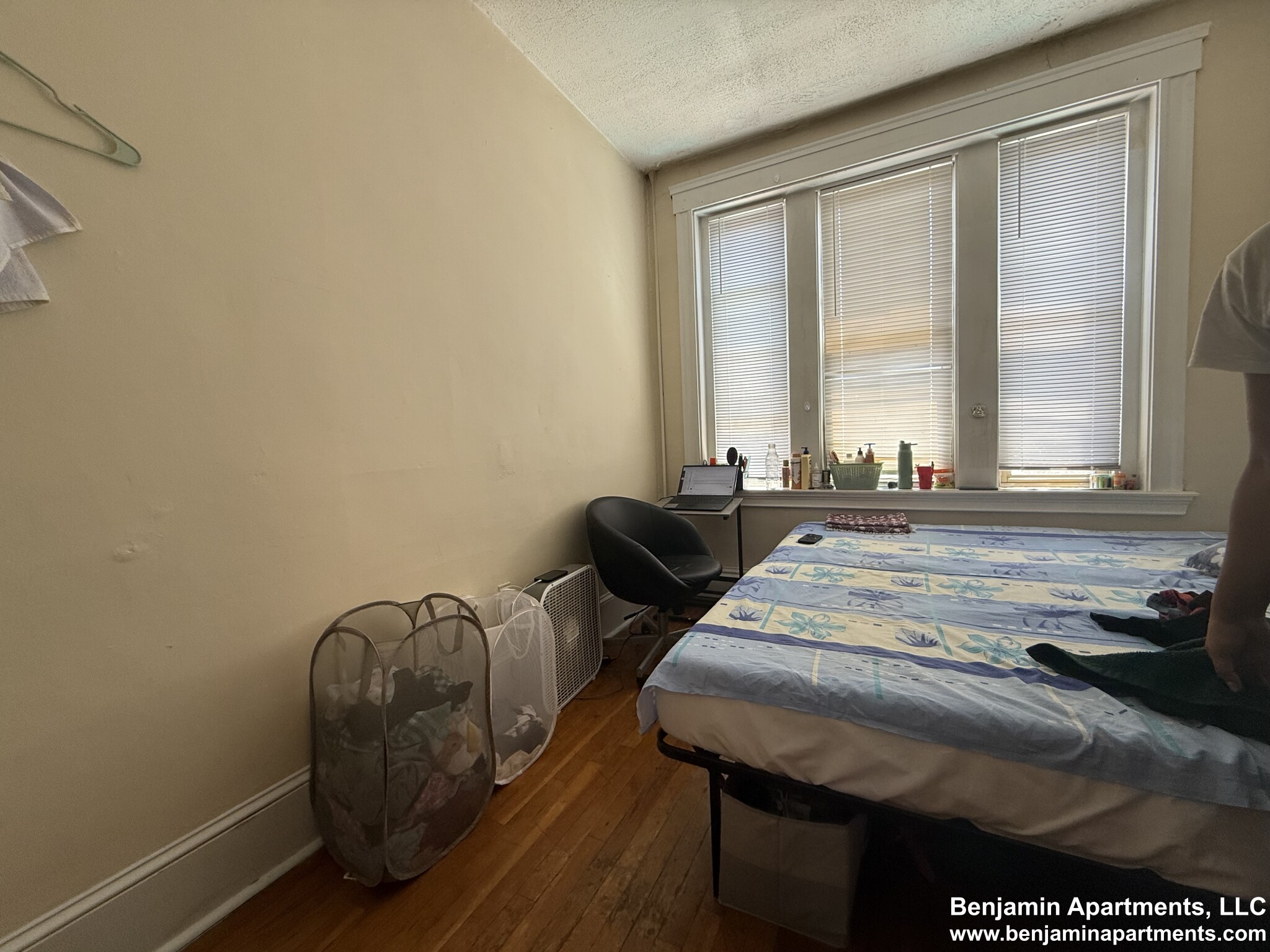 2 bed, 1 bath apartment for rent at 881 Huntington Ave Unit 9D, Mission Hill — photo 7 of 9