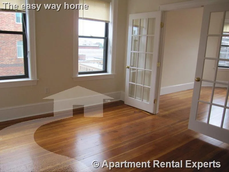 2 bed, 1 bath apartment for rent at 881 Massachusetts Ave Unit 31, Central Square — photo 4 of 10