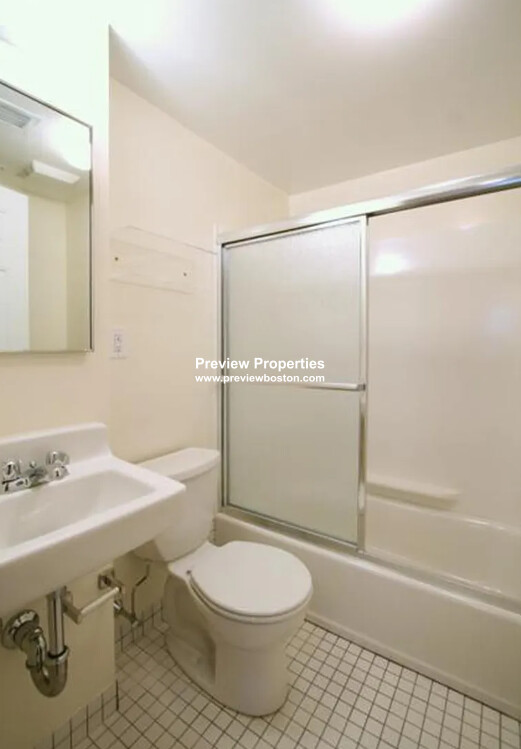 2 bed, 1 bath apartment for rent at 881 Massachusetts Ave Unit 34P, Mid Cambridge — photo 9 of 15