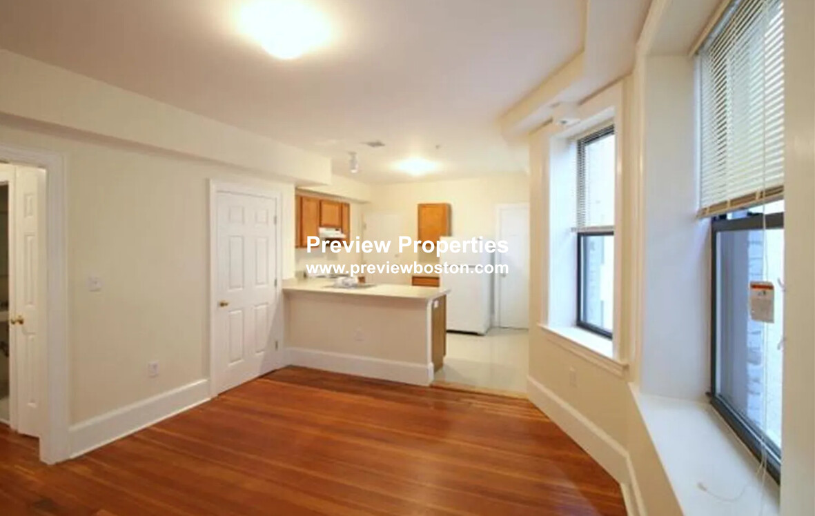 2 bed, 1 bath apartment for rent at 881 Massachusetts Ave Unit 34P, Mid Cambridge