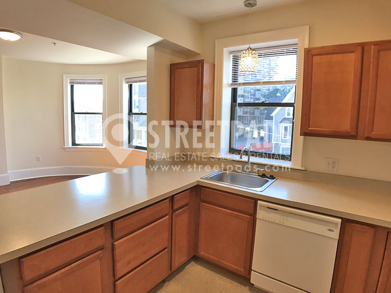 2 bed, 1 bath apartment for rent at 881 Massachusetts Ave Unit 51, Central Square — photo 6 of 38