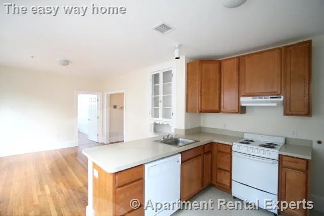 2 bed, 1 bath apartment for rent at 881 Massachusetts Ave Unit 74, Central Square — photo 10 of 16