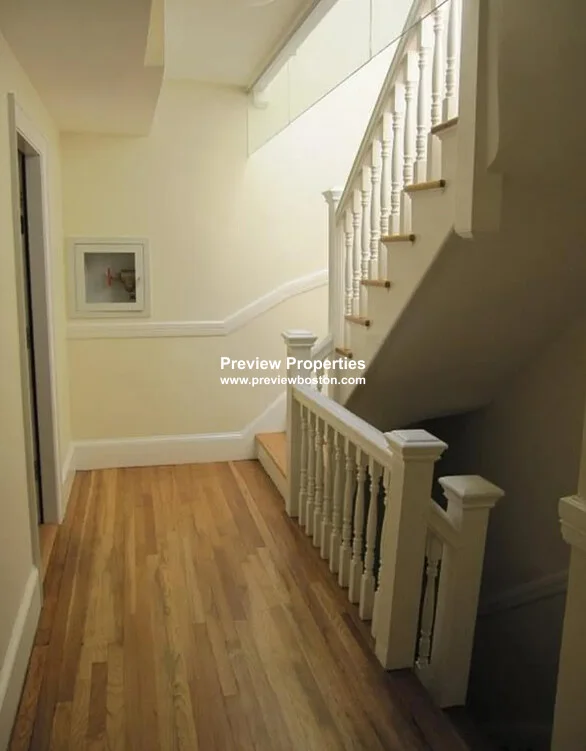 2 bed, 1 bath apartment for rent at 881 Massachusetts Ave Unit 74P, Mid Cambridge — photo 5 of 6
