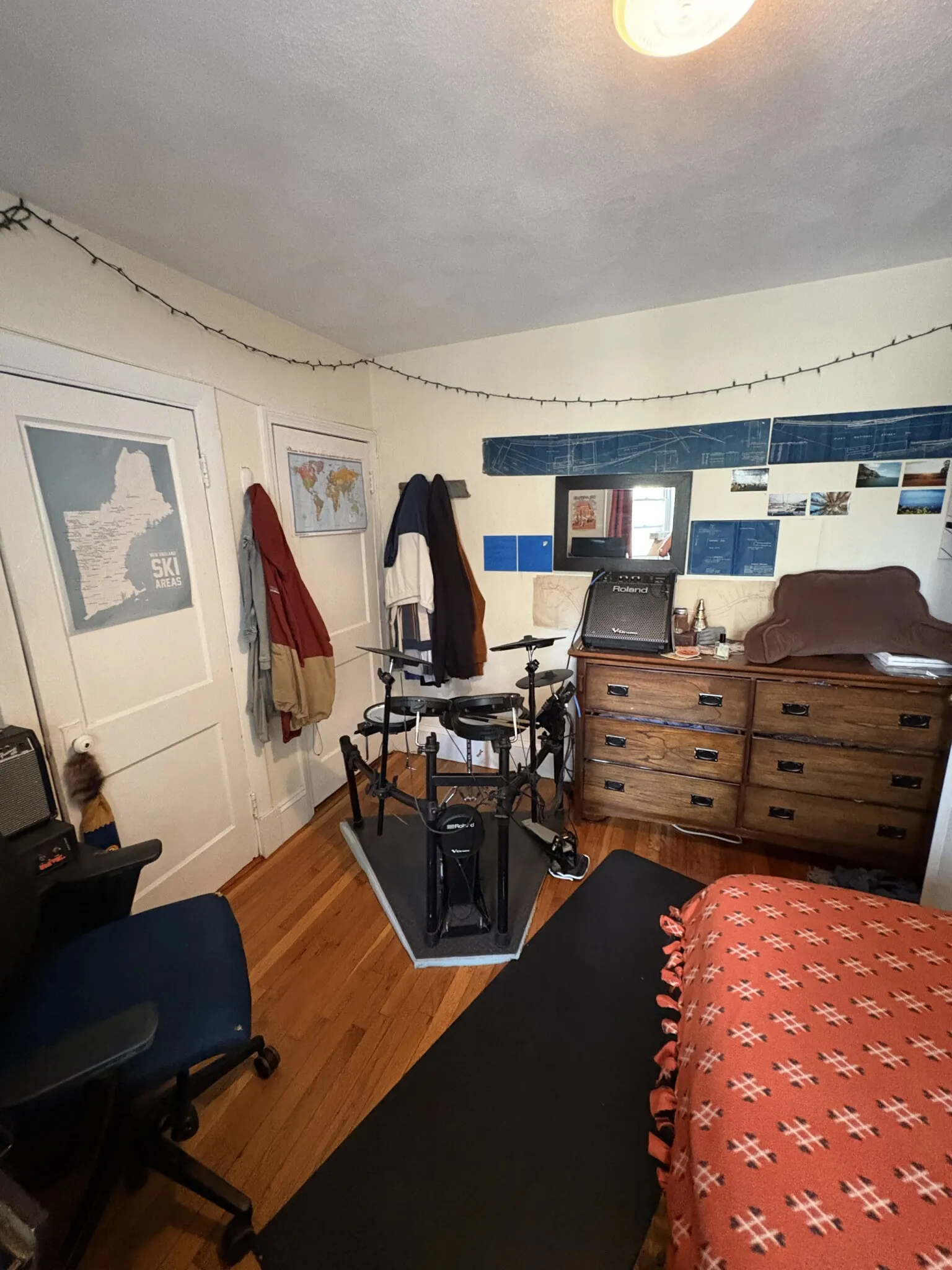 4 bed, 2 bath apartment for rent at 882 Broadway Unit 1, Tufts — photo 8 of 24