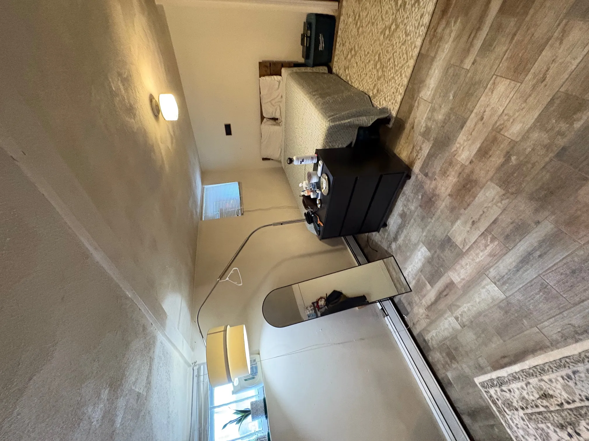 4 bed, 2 bath apartment for rent at 882 Broadway Unit 1, Tufts — photo 17 of 24