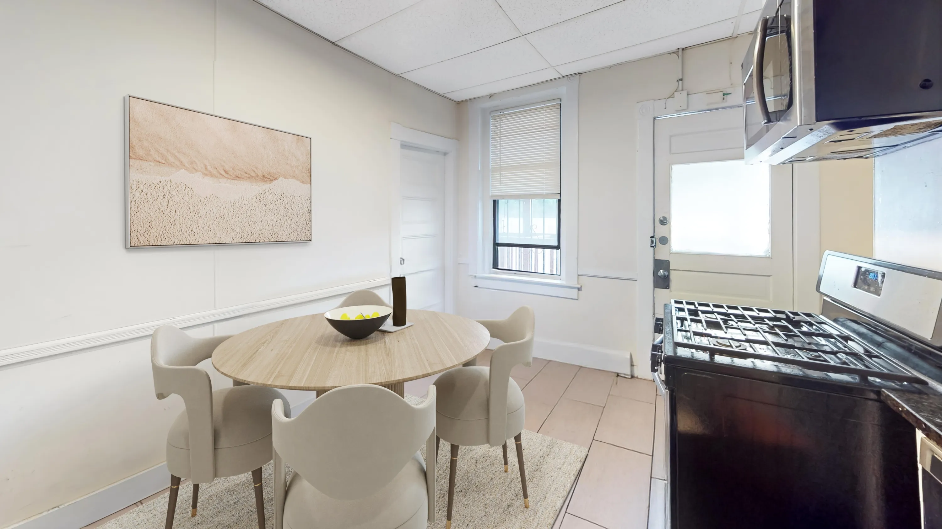 4 bed, 1 bath apartment for rent at 882 Huntington Ave Unit 2, Mission Hill — photo 2 of 13