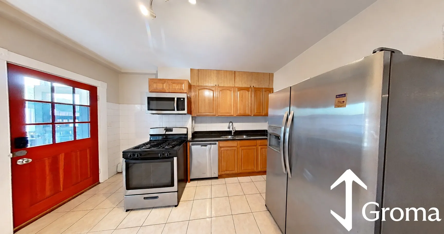 4 bed, 1 bath apartment for rent at 882 Huntington Ave Unit 2, Mission Hill — photo 1 of 17