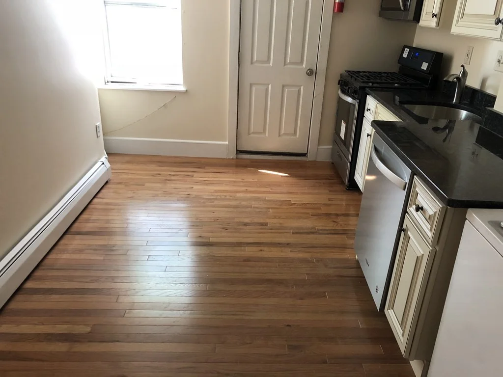 3 bed, 1 bath apartment for rent at 883 Harrison Ave Unit 3, South End — photo 4 of 15