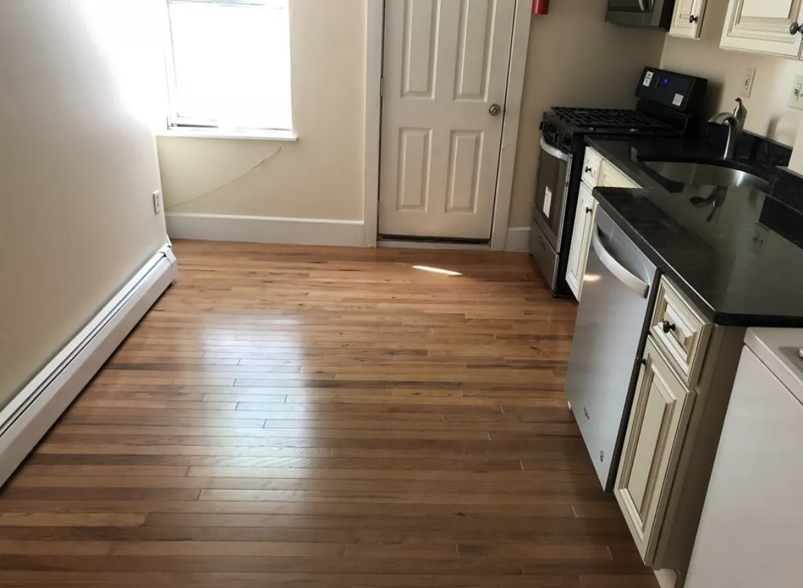 3 bed, 1 bath apartment for rent at 883 Harrison Ave Unit 3A, Roxbury — photo 2 of 13
