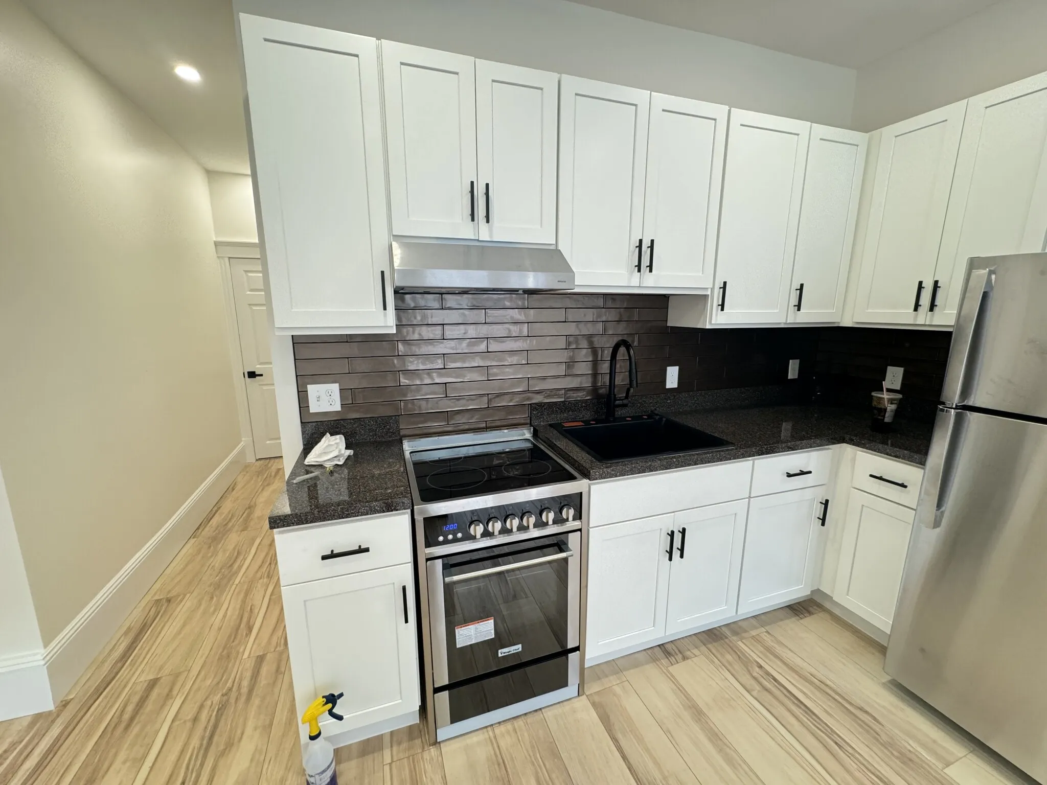 2 bed, 1 bath apartment for rent at 883 Huntington Ave Unit 10, Mission Hill — photo 3 of 3