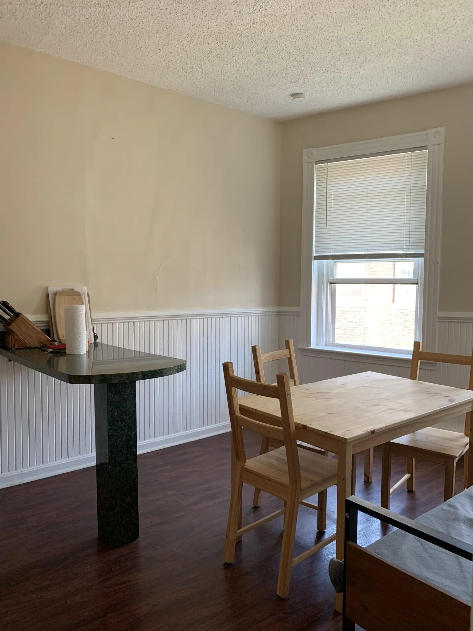 2 bed, 1 bath apartment for rent at 883 Huntington Ave Unit 11, Mission Hill — photo 5 of 18