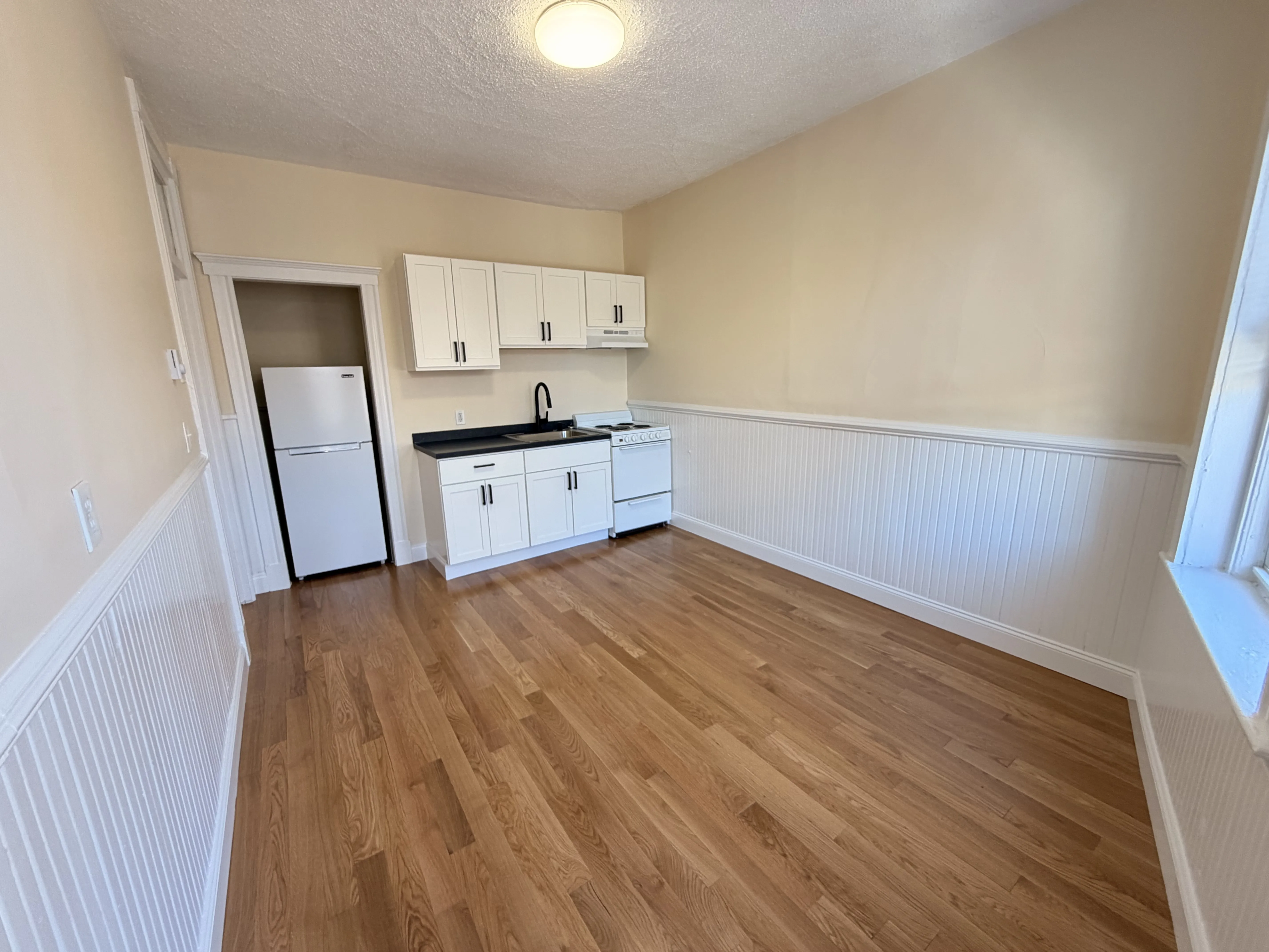 2 bed, 1 bath apartment for rent at 883 Huntington Ave Unit 11, Mission Hill — photo 8 of 12