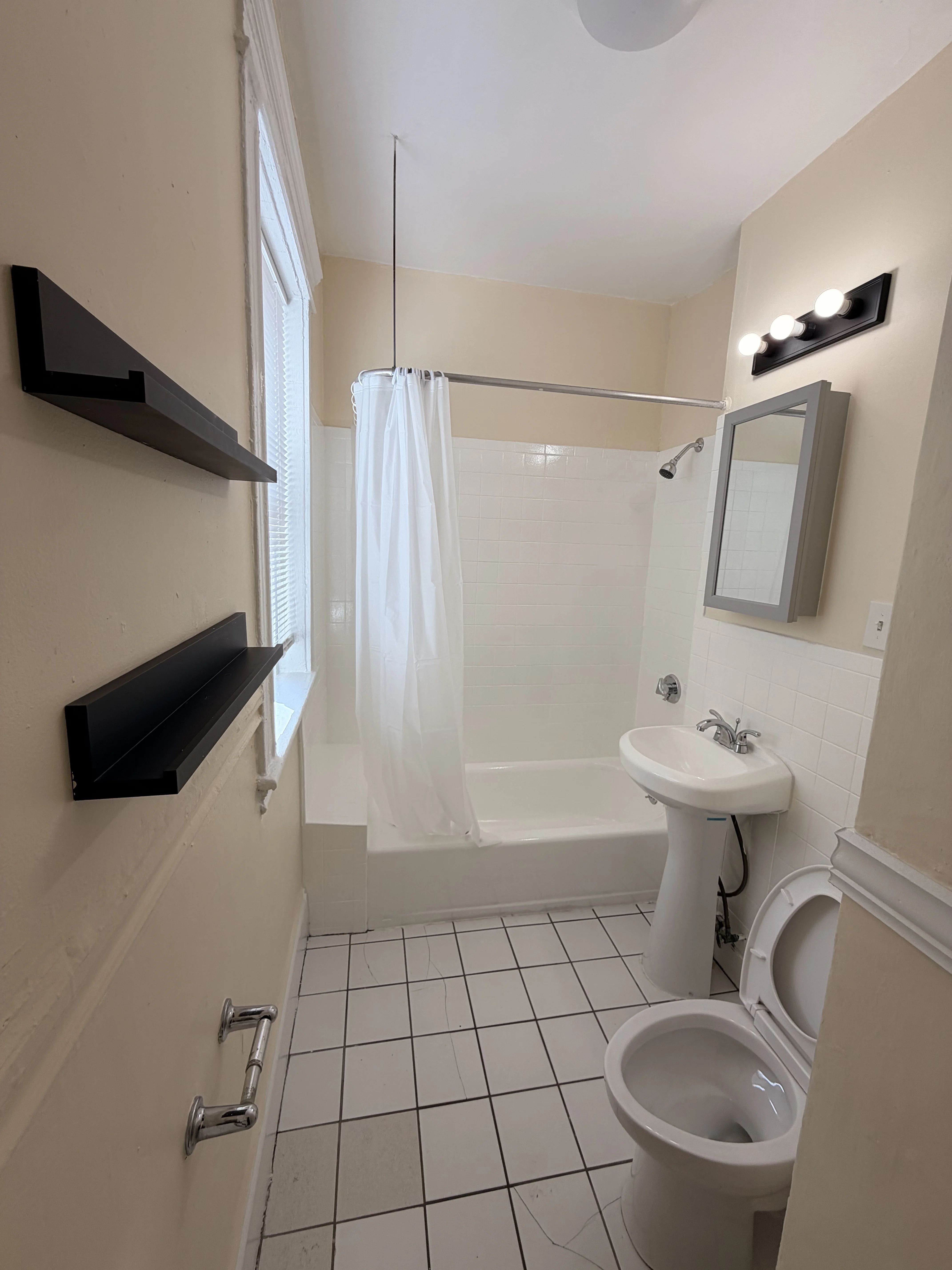 2 bed, 1 bath apartment for rent at 883 Huntington Ave Unit 11, Mission Hill — photo 12 of 12