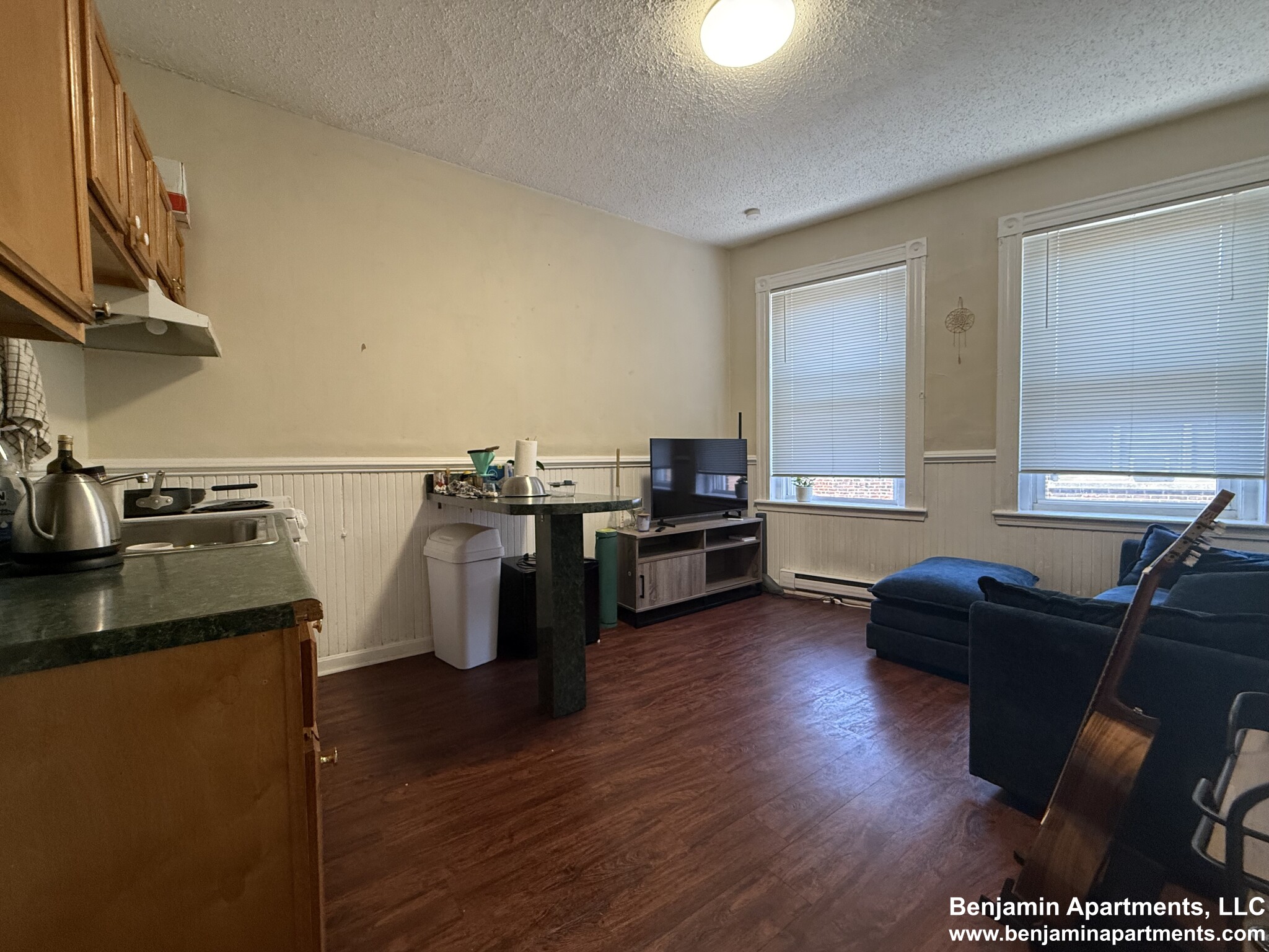 2 bed, 1 bath apartment for rent at 883 Huntington Ave Unit 11R, Mission Hill — photo 3 of 8