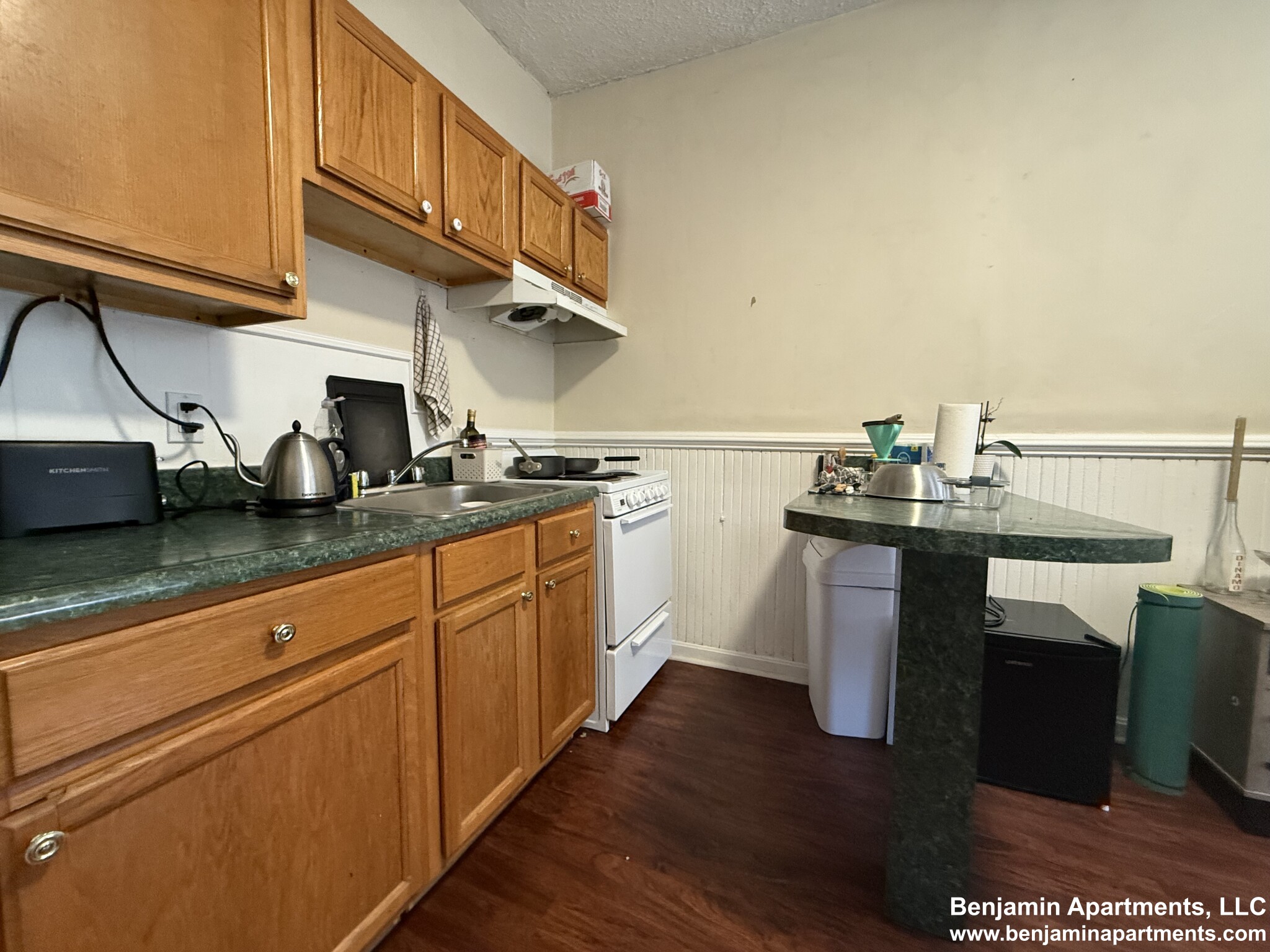 2 bed, 1 bath apartment for rent at 883 Huntington Ave Unit 11R, Mission Hill — photo 5 of 8