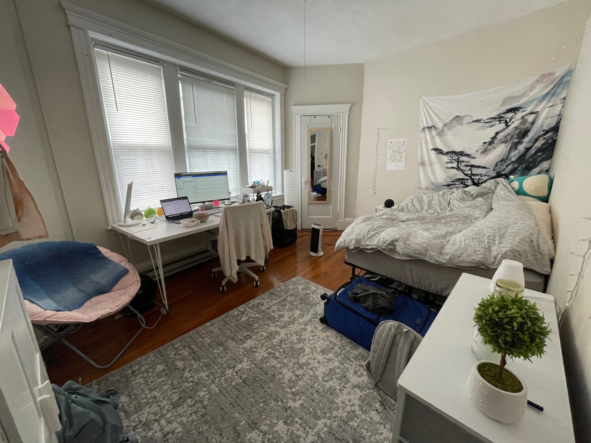 2 bed, 1 bath apartment for rent at 883 Huntington Ave Unit 12R, Mission Hill — photo 2 of 5