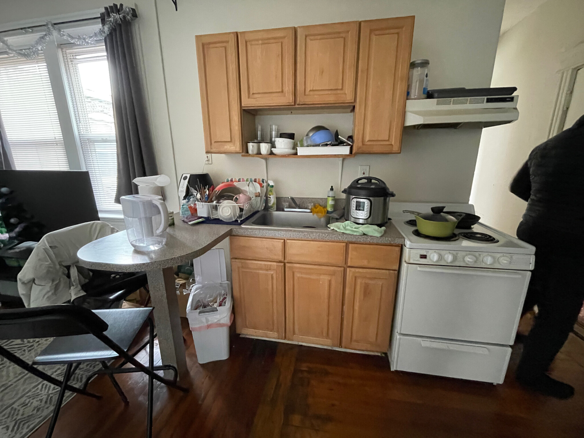 2 bed, 1 bath apartment for rent at 883 Huntington Ave Unit 12R, Mission Hill — photo 4 of 5