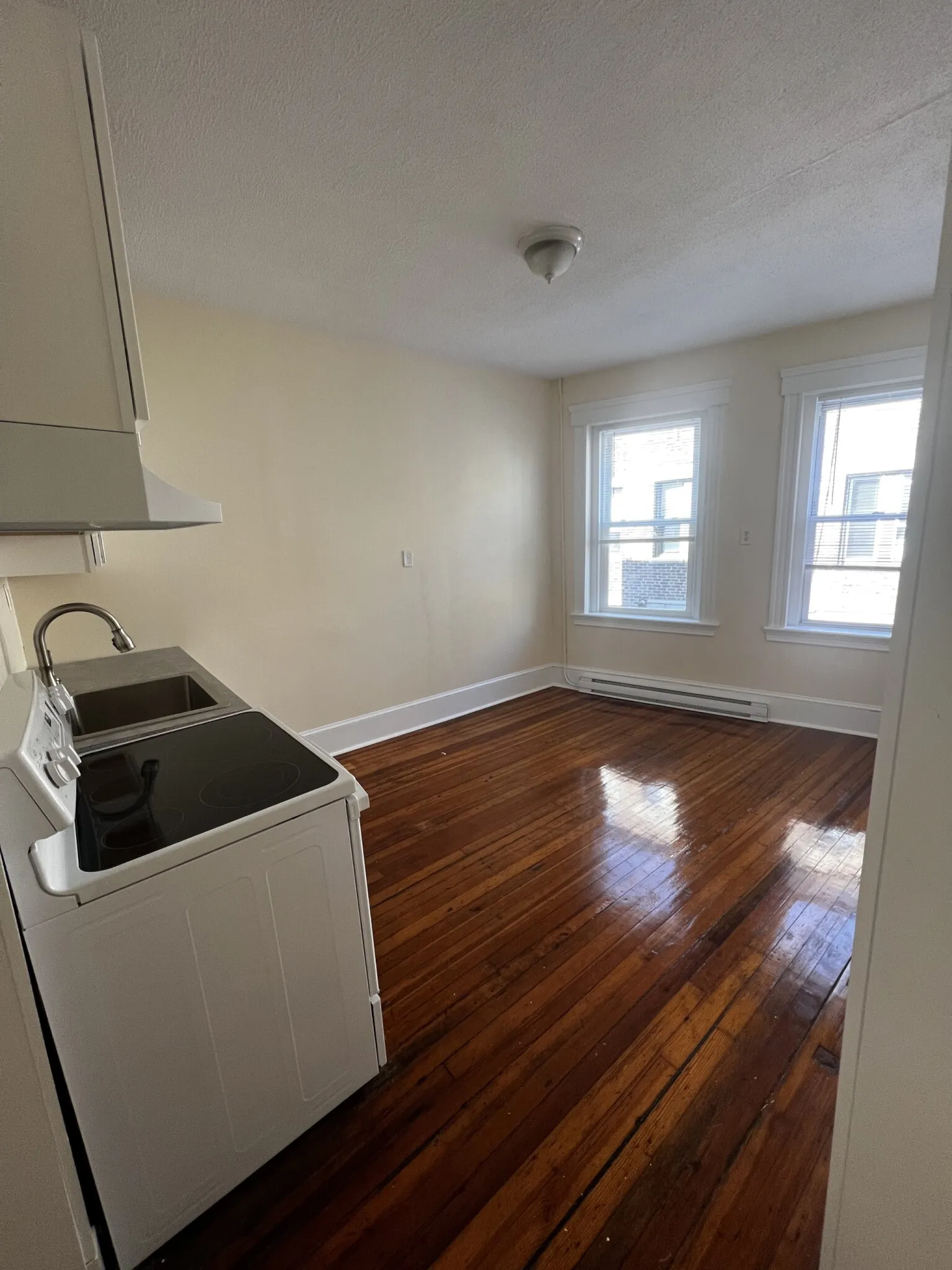 2 bed, 1 bath apartment for rent at 883 Huntington Ave Unit 7, Mission Hill — photo 7 of 15