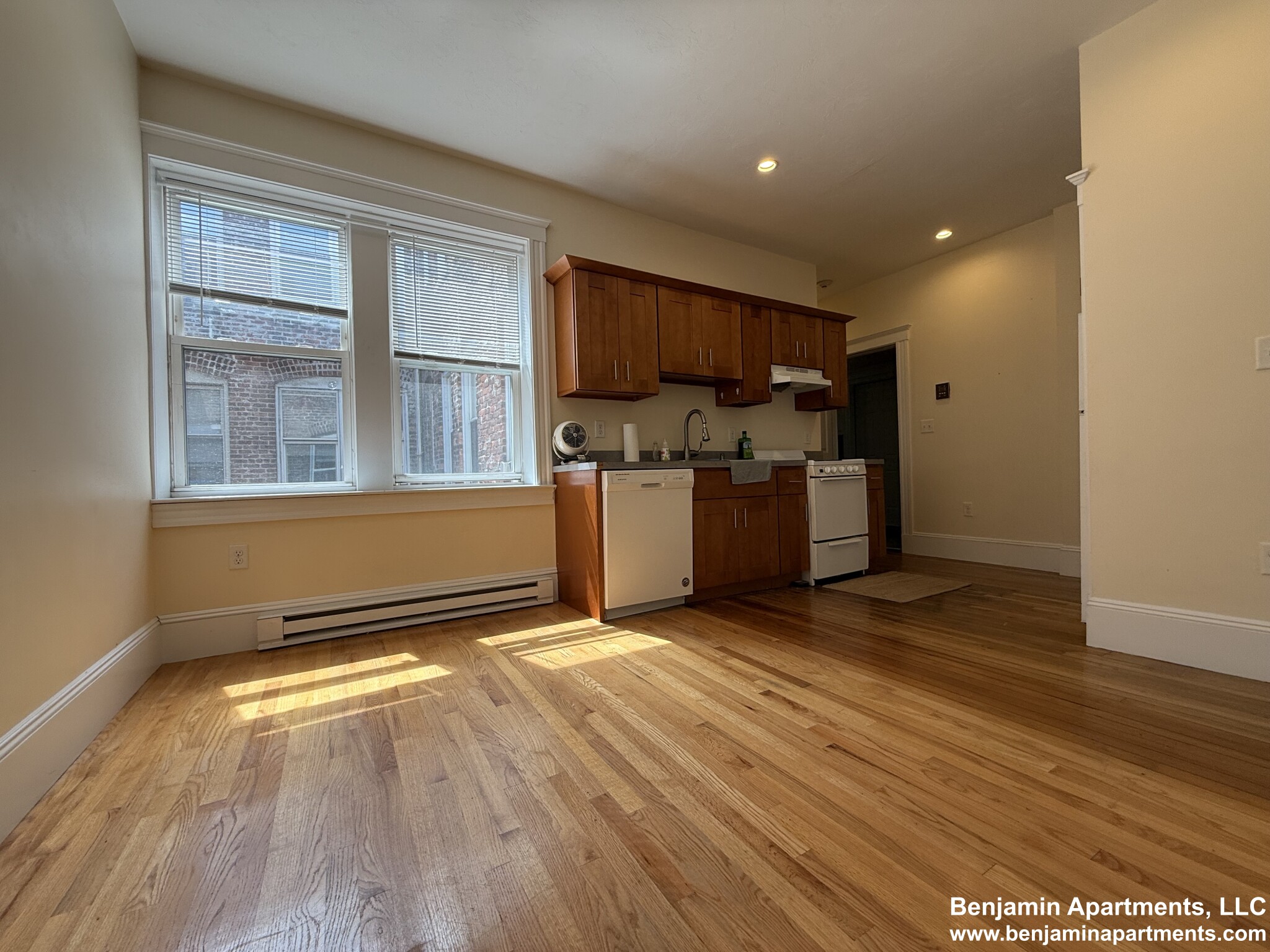2 bed, 1 bath apartment for rent at 883 Huntington Ave Unit 8C, Mission Hill — photo 6 of 13