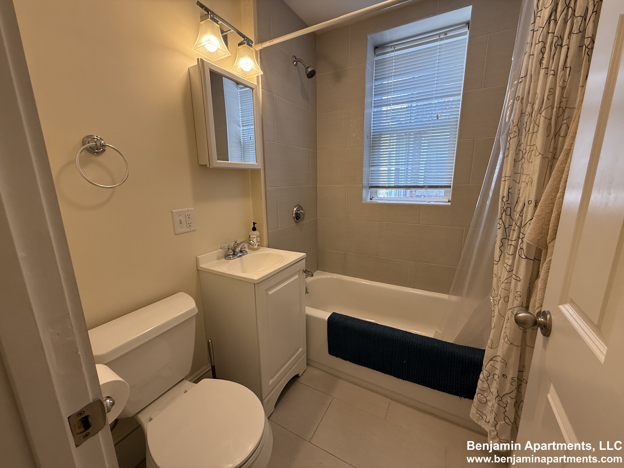 2 bed, 1 bath apartment for rent at 883 Huntington Ave Unit 8C, Mission Hill — photo 13 of 13