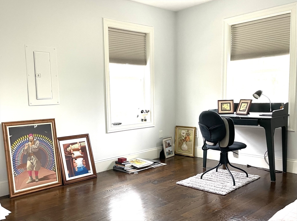4 bed, 3 bath apartment for rent at 884 Chestnut St Unit 884, Waban — photo 19 of 25