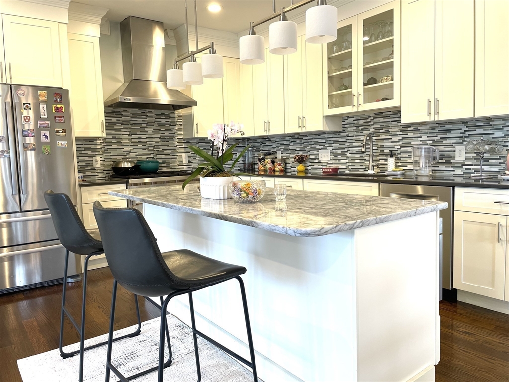 4 bed, 3 bath apartment for rent at 884 Chestnut St Unit 884, Waban — photo 6 of 25