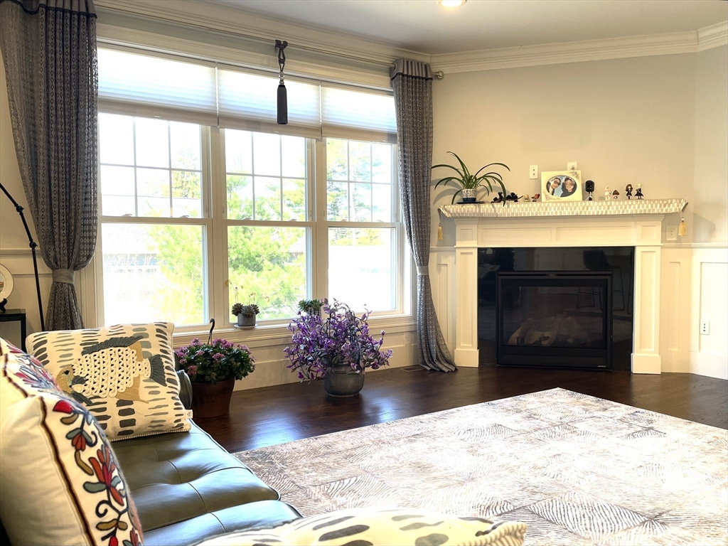 4 bed, 3 bath apartment for rent at 884 Chestnut St Unit 884, Waban — photo 5 of 25