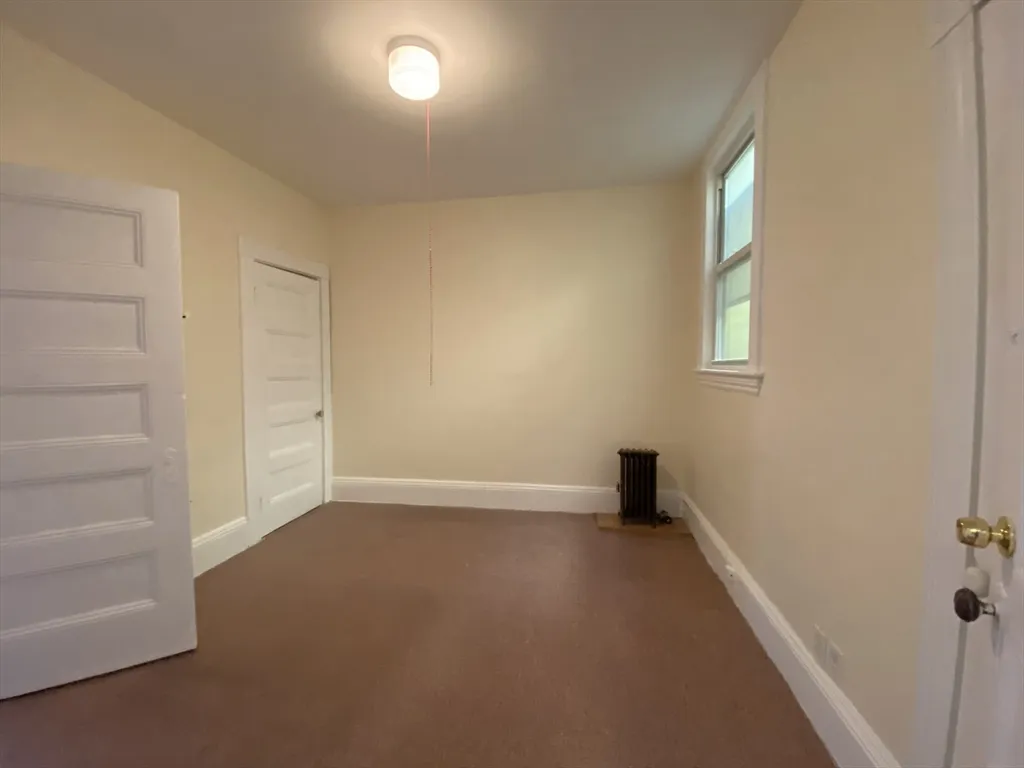 4 bed, 1 bath apartment for rent at 884 Huntington Ave Unit 3, Mission Hill — photo 7 of 9