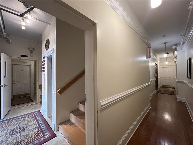 Studio bed, 1 bath apartment for rent at 884 Massachusetts Ave Unit 14, Riverside — photo 10 of 14