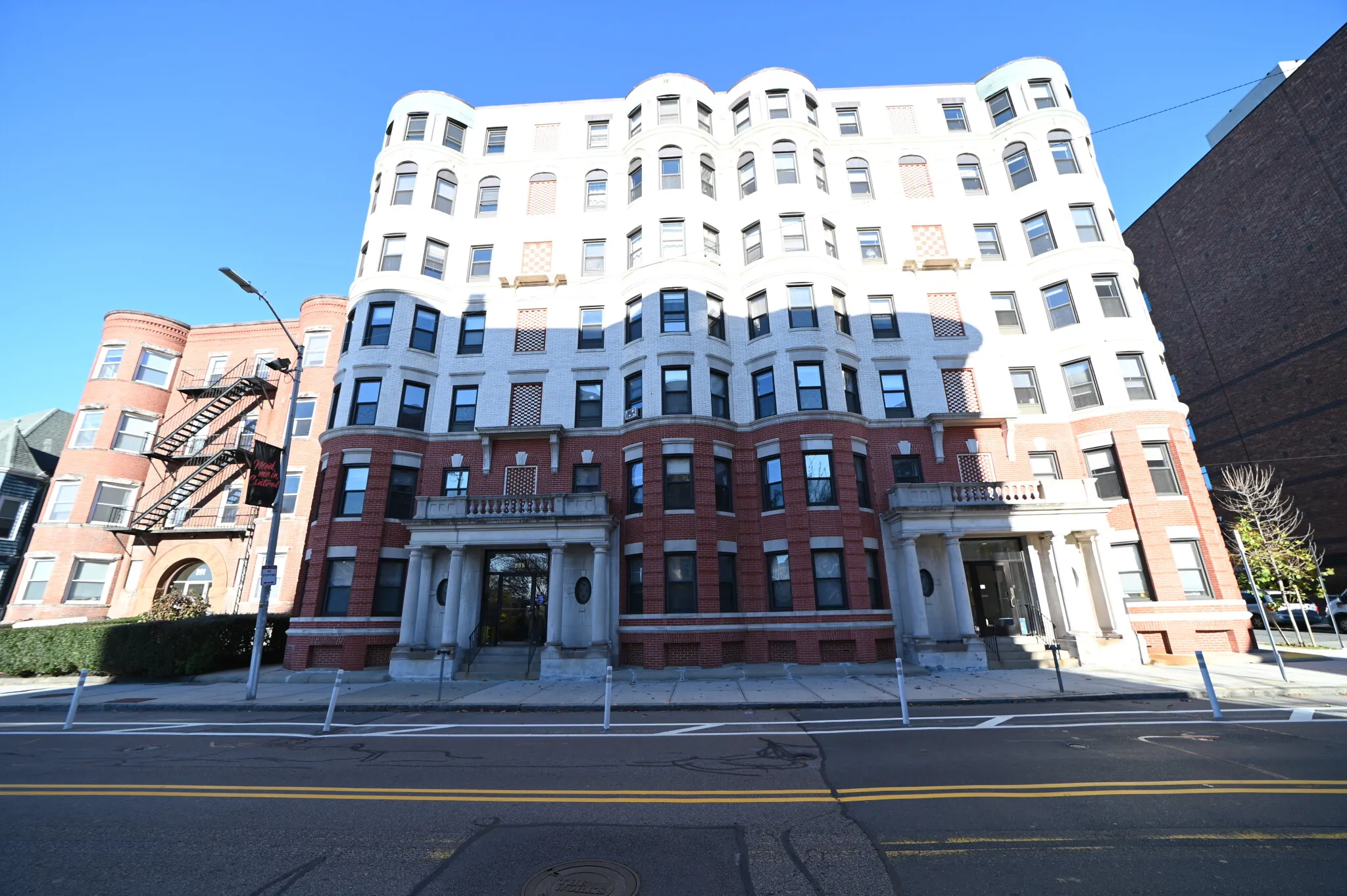 1 bed, 1 bath apartment for rent at 885 Massachusetts Ave Unit 1, Mid Cambridge — photo 1 of 2
