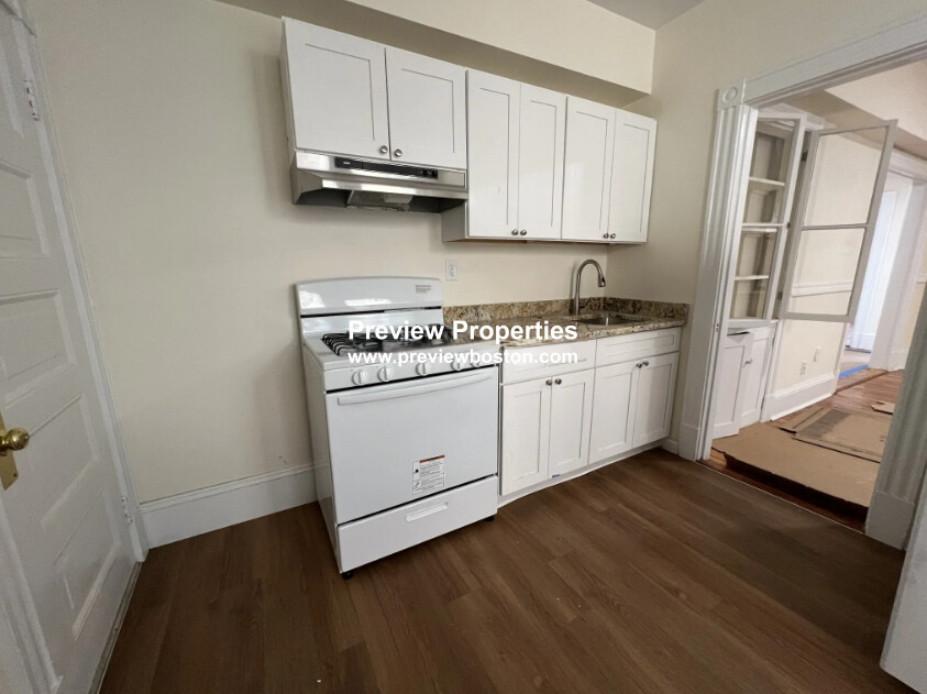 2 bed, 1 bath apartment for rent at 885 Massachusetts Ave Unit 24P, Mid Cambridge — photo 6 of 7
