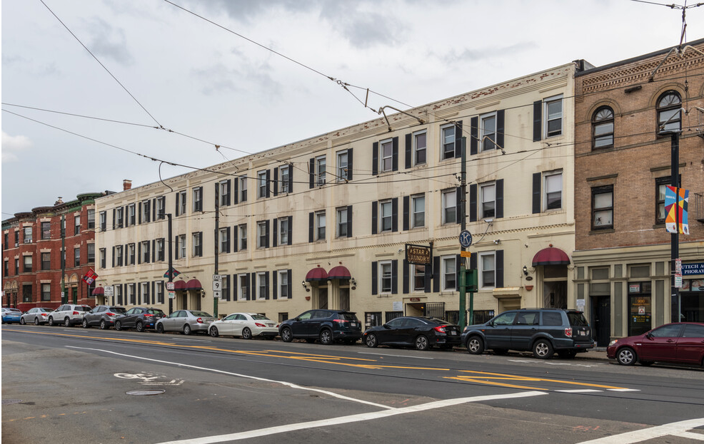 1 bed, 1 bath apartment for rent at 886 Huntington Ave Unit 3, Mission Hill — photo 6 of 6