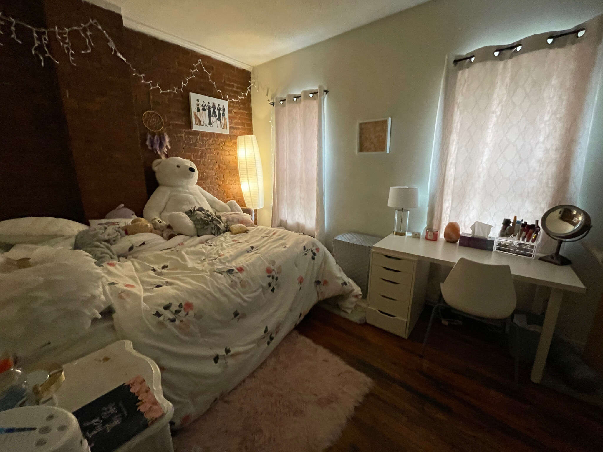1 bed, 1 bath apartment for rent at 886 Huntington Ave Unit 3, Mission Hill — photo 1 of 6