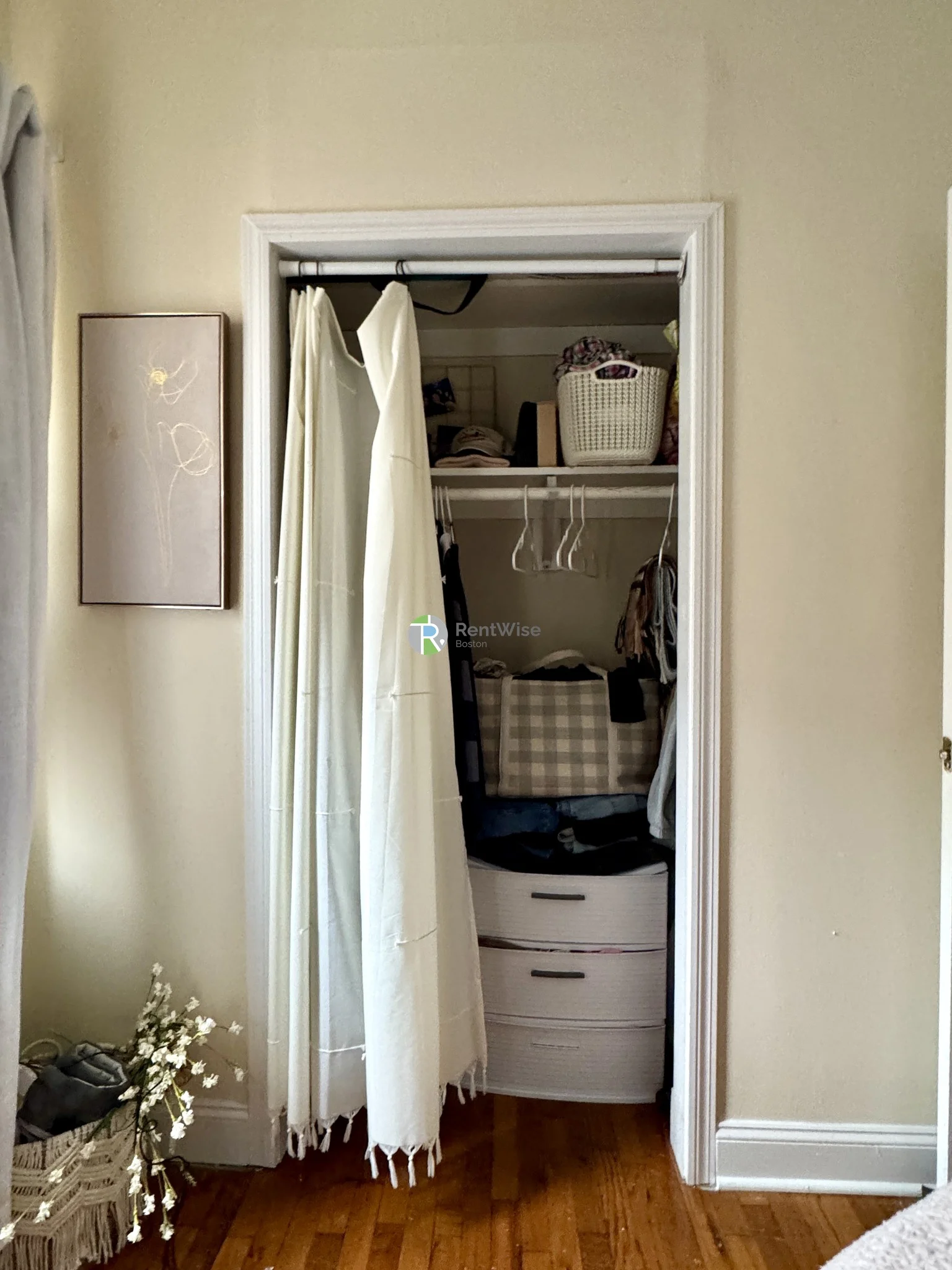 2 bed, 1 bath apartment for rent at 886 Huntington Ave Unit 5, Mission Hill — photo 5 of 11