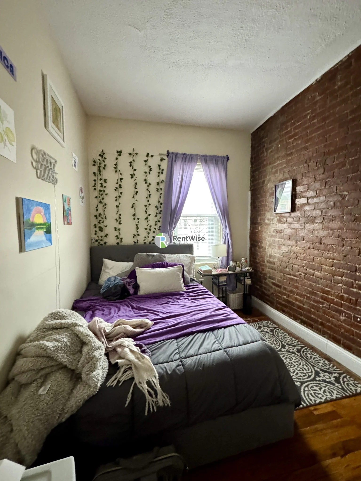 2 bed, 1 bath apartment for rent at 886 Huntington Ave Unit 5, Mission Hill — photo 9 of 11