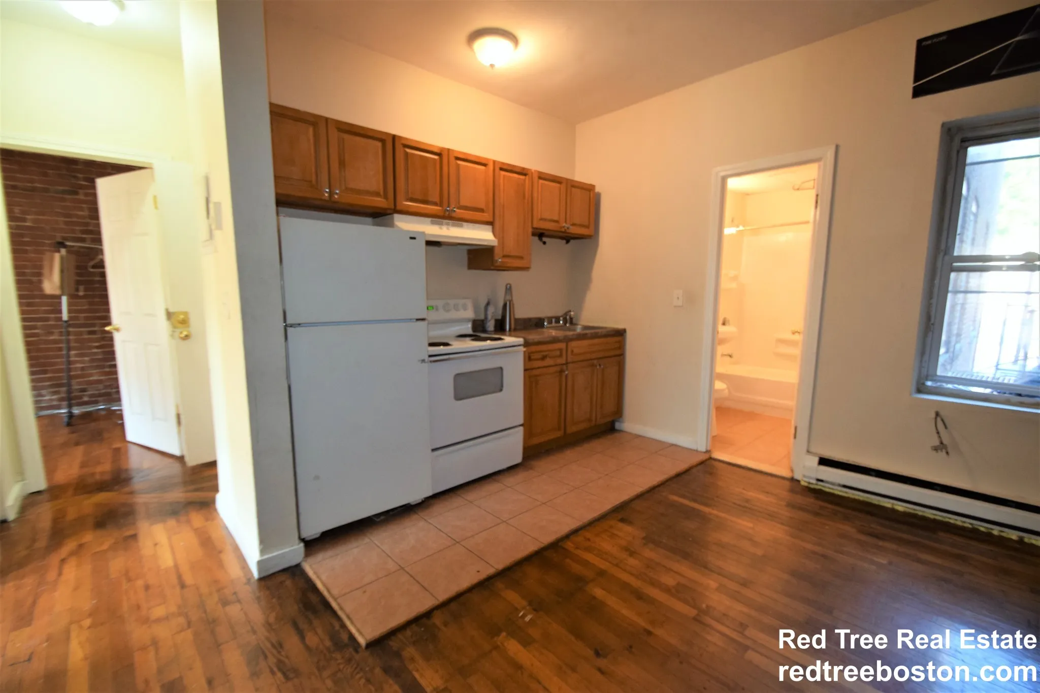 2 bed, 1 bath apartment for rent at 886 Huntington Ave Unit 5, Mission Hill — photo 1 of 9