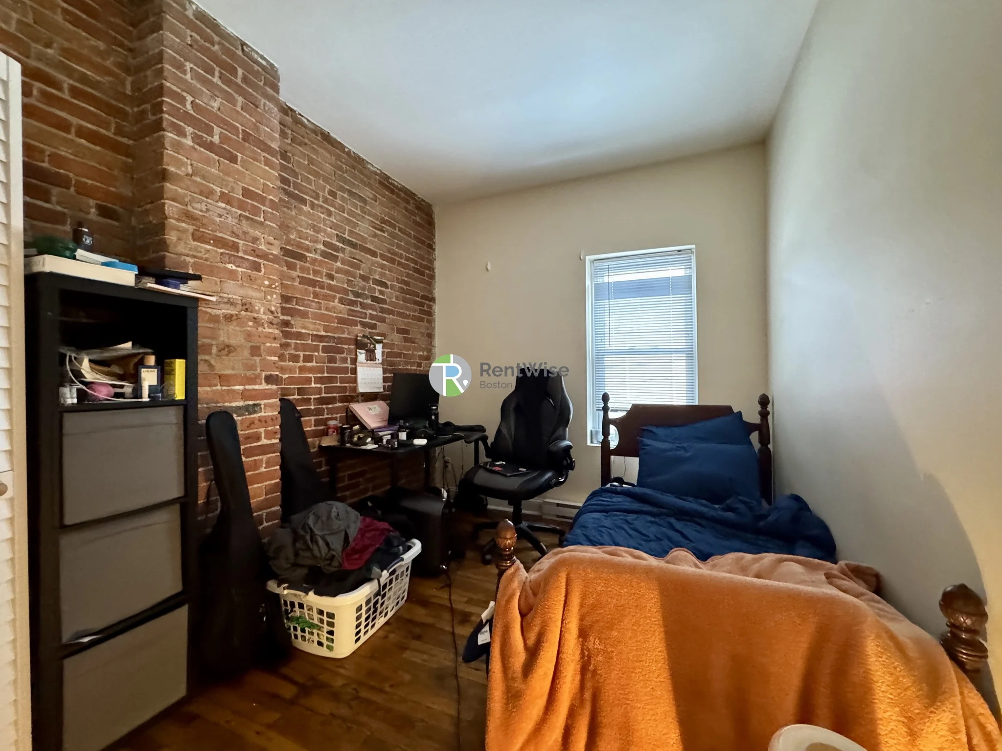 2 bed, 1 bath apartment for rent at 886 Huntington Ave Unit 6, Mission Hill — photo 5 of 10
