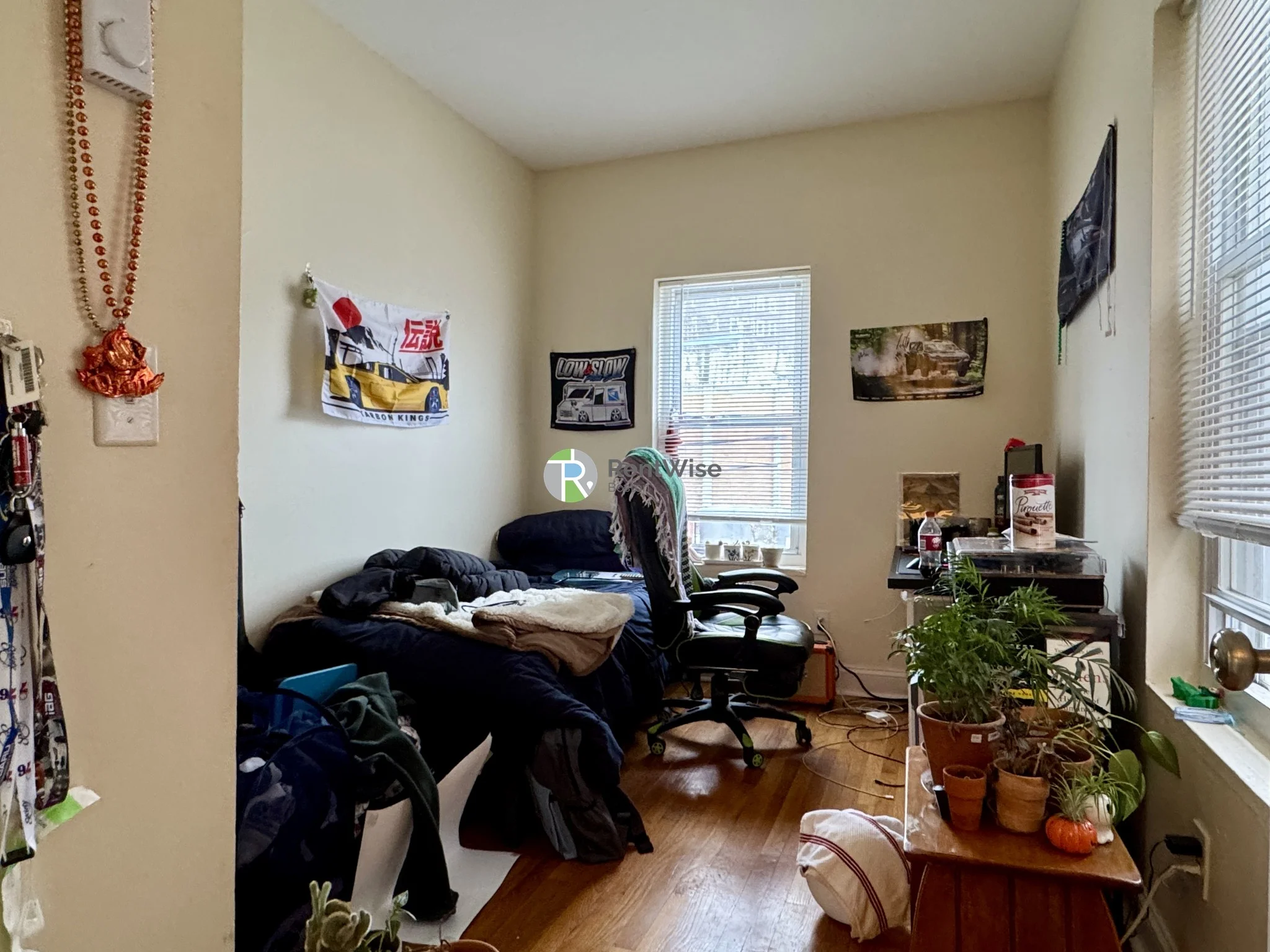 2 bed, 1 bath apartment for rent at 886 Huntington Ave Unit 6, Mission Hill — photo 4 of 10