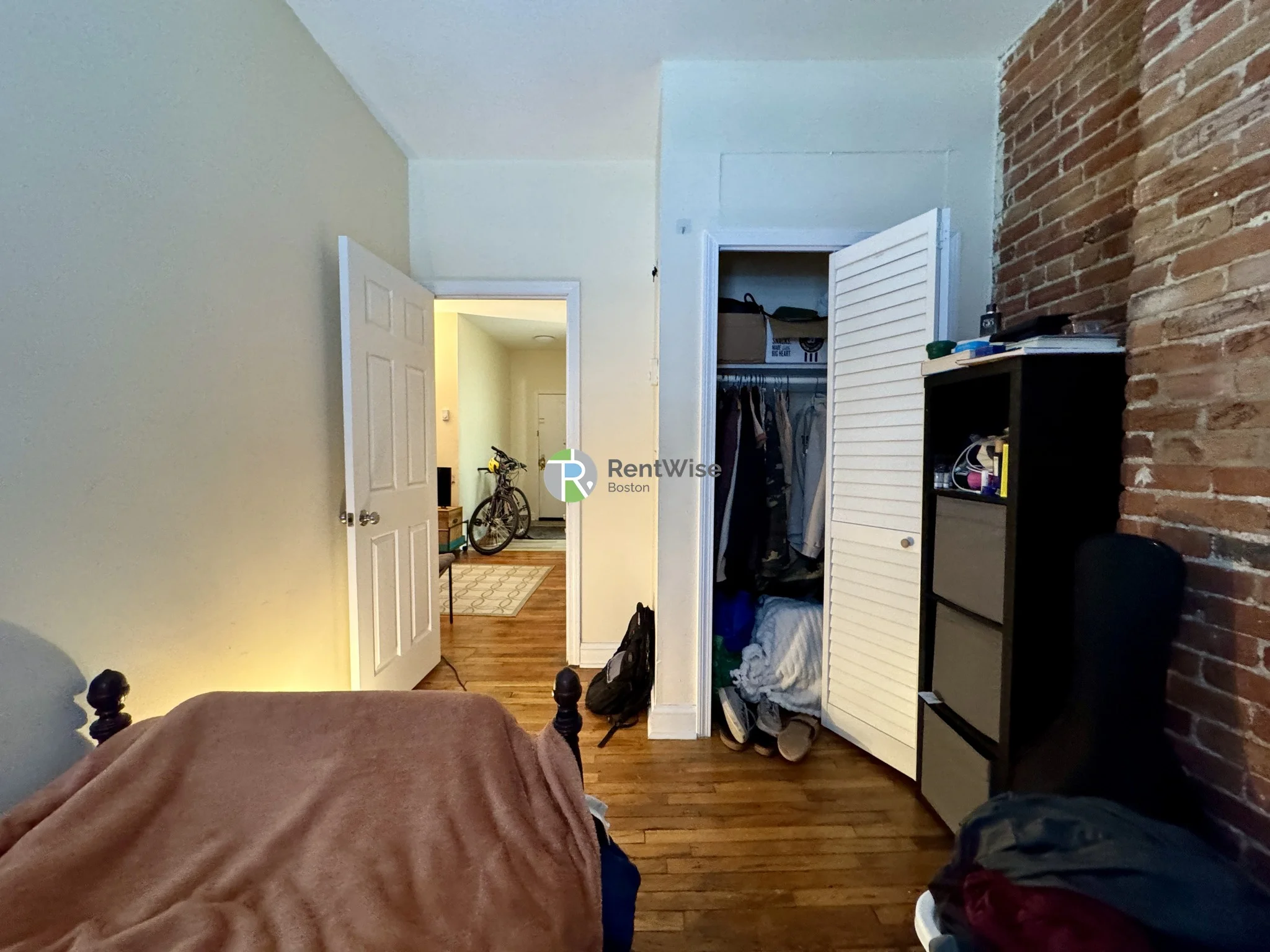 2 bed, 1 bath apartment for rent at 886 Huntington Ave Unit 6, Mission Hill — photo 8 of 10