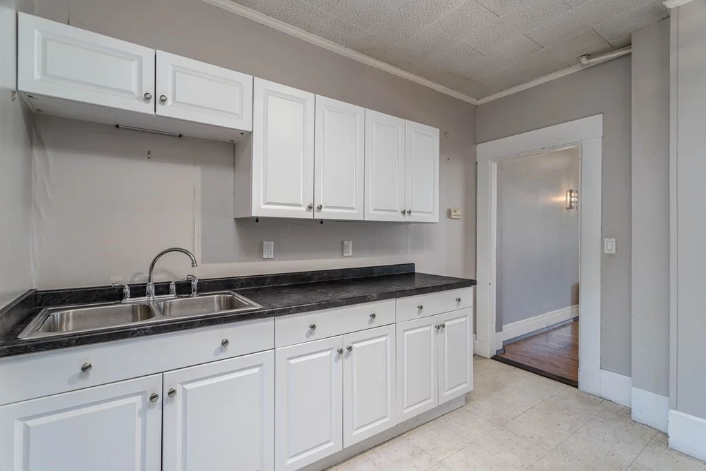 1 bed, 1 bath apartment for rent at 886 Main St Unit 1, Fitchburg — photo 6 of 11