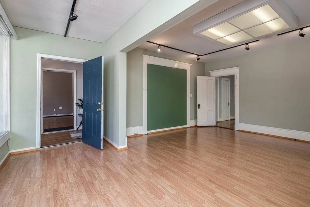 1 bed, 1 bath apartment for rent at 886 Main St Unit 2, Fitchburg — photo 4 of 12