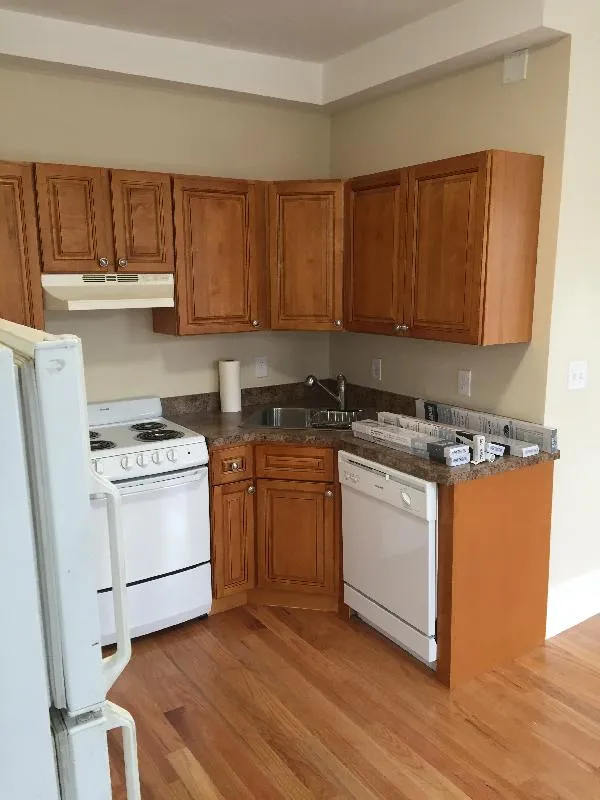 4 bed, 2 bath apartment for rent at 887 Huntington Ave Unit 3, Mission Hill — photo 13 of 26